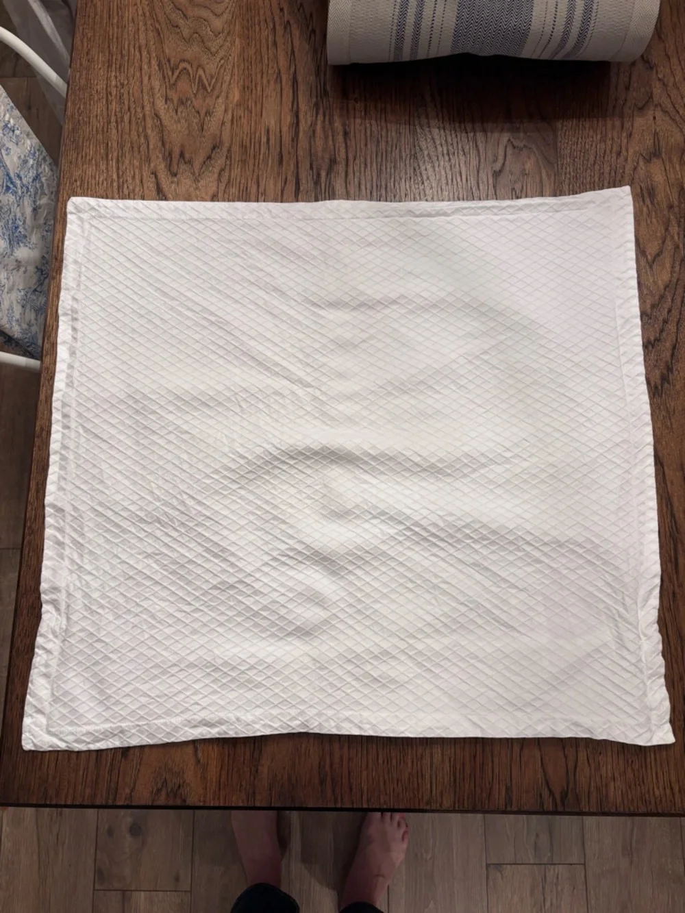 Wamsutta White Quilted Euro Pillow Cover 24x24 Cotton Envelope Closure